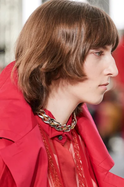 Look 61